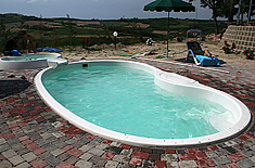 Poliestrski bazeni panarea